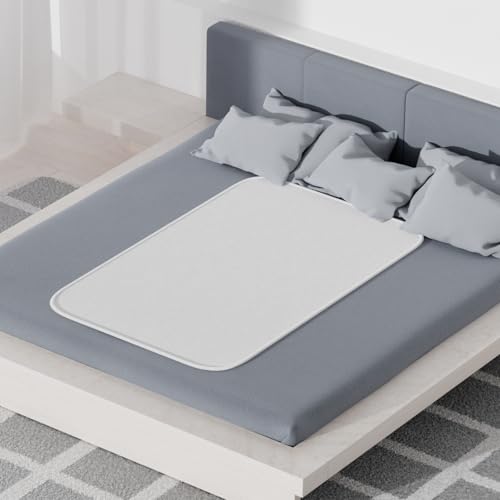 Image of Ultra-Absorbent Extra large Washable Waterproof Bed Pads 36 inchX72 inch Reusable, Leakproof Incontinence Bed Pads for Adults, Babies & Pets, Waterproof Bed Wetting Pads & Sheet Blanket (GREEN&WHITE)