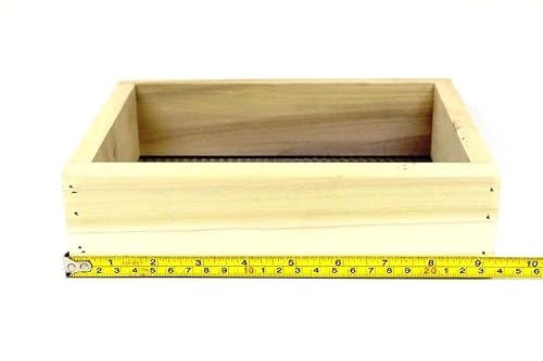 Trapper's Wood Dirt Sifter