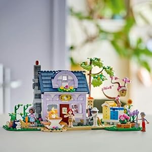 Amazon.co.jp - レゴ® フレンズ ミツバチ農家とお花畑 42669