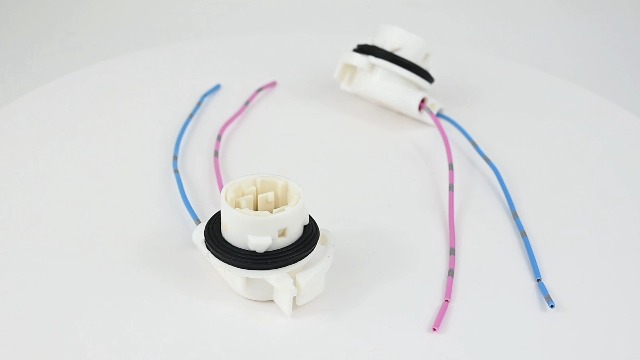 Amazon.com: Michigan Motorsports 日間行車燈插座轉向信號插座2 電線