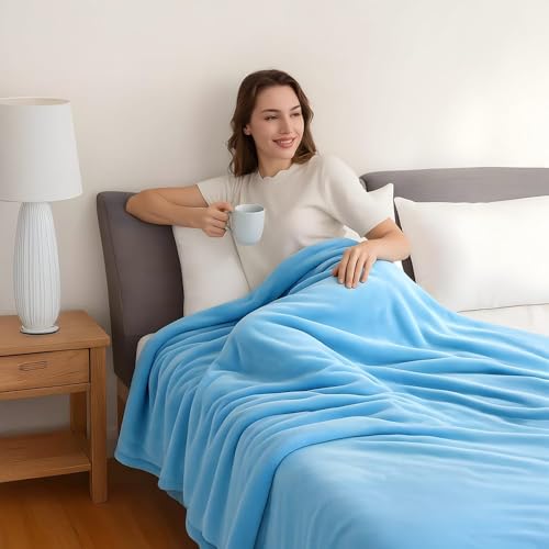 Image of Sands Luxurious 6Pc Bedding Set for Winter, 1 Double Duvet Cover,1 Double Bed bedsheet, 2 Pillow Covers, 2 Round Cushions, Ultra Soft Woollen Bedsheet Set- 90X100 inches (Sky)