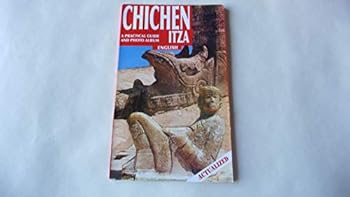 Paperback Chiche´n Itza´: A practical guide and photo album Book