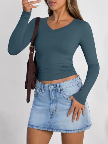 Image of Trendy Queen Womens Long Sleeve Shirts 2026 Fall Fashion Basics Crop Tops