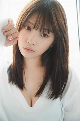 FEL1X2055 与田祐希ポスター2種 無口な時間 乃木坂46与田祐希2nd写真集 付録ポスターつき