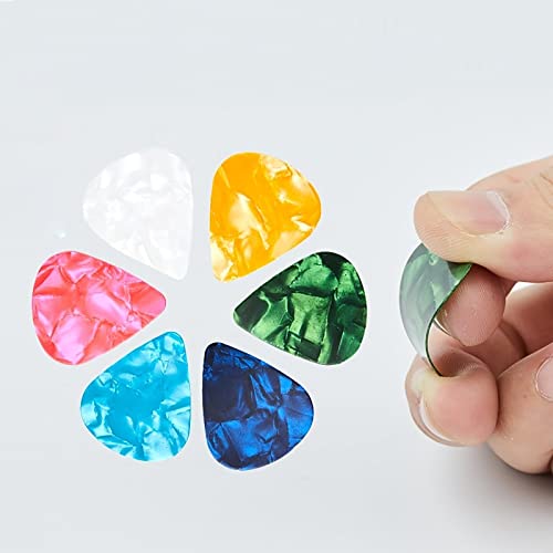 SHULLIN 16 Piece Guitar Pick Set including 4 Pick Holders - Image 3