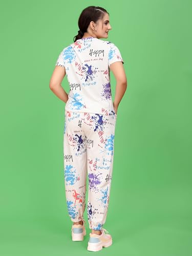 Image of woman Tracksuit for causal wear