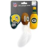 BEST PLUSH CAT TOY - NFL GREEN BAY PACKERS Complete Set of 3 piece Cat Toys filled with Fresh Catnip. Includes: 1 Helmet Cat Toy, 1 Football Cat Toy with Feathers & 1 Beer Bottle. Beautiful Team LOGOS