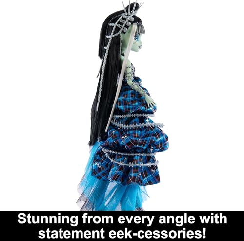 Monster High HRL66 Doll, Frankie Stein Stitched In Style Fashion Collectible thumb #2