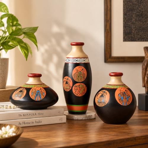 Best Decorative Vases: Glass vs Ceramic 103 ARTYSTA BEAUTIFYING LIVES Earthenware 'Madhubani Jungle' Black Ha...