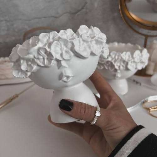 Image of Kitty Cat Aesthetic Soy Wax Scented Candles | Reusable Concrete Sea Shell Jars | Vanilla Aroma | 12+ Hours Burn Time | Perfect Home Decor for Bedroom, Office & Hostel (Abstract Queen Face)