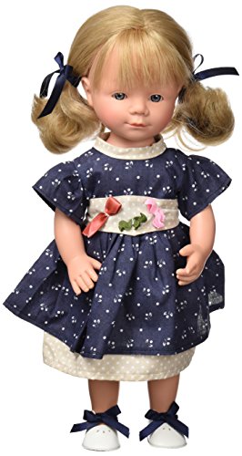 Carmen González- muñeca (D´Nenes Diseño 022091)