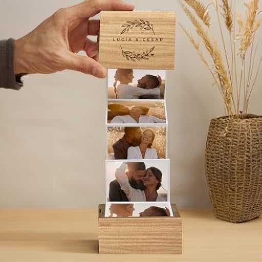 Transparent Gift Caja Álbum de Fotos Acordeón Personalizada. Cajas Sorpresa Personalizadas para Parejas. Regalos Personalizados para Mujer y Hombre. Regalos Originales de San Valentín y Aniversario | Ya disponible en tu tienda friki favorita! En mundofriki.es!