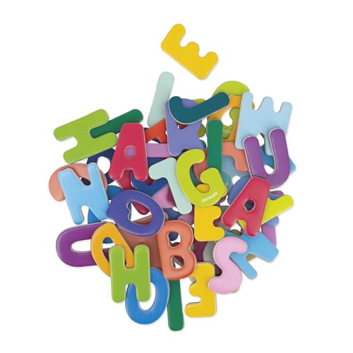 Janod - 52 Magnets en Bois Aimantés Alphabet - Convient pour Tableau ou frigo - Jeu Éducatif Magnétique pour Apprendre l'Alphabet, Manipuler Expérimenter et s’Amuser - Dès 3 Ans