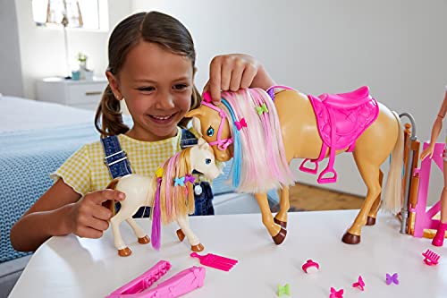 Barbie GXV77 - Frisier- und Reitspaß, Reitset mit Pferd, Pony, Puppe und über 20 Zubehörteilen, für Kinder ab 3 Jahren – Bild 6