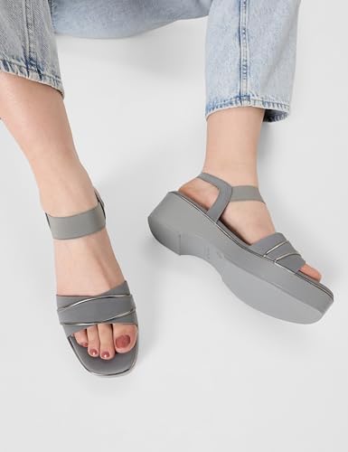Image of Metro Women Wedge Heel Comfort Fashion Backstrap Sandal