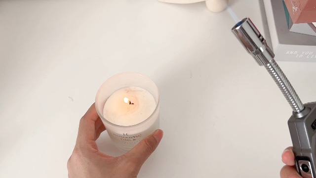 Encendedor con antorcha flexible recargable de butano miniatura 7