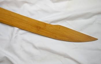 Amazon | カンフー武具・木製青龍刀3（柳葉刀） 重量約340g