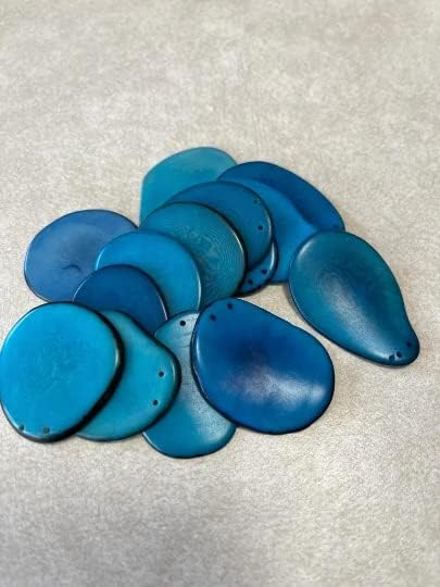 Tagua nut Slices tagua Beads tagua Chips 45 tagua Slices in 9 Colors. Eco-Friendly Sustainable Jewelry Making. Natural Beads Seed Beads 4x3 cm. Approx. Top Drilled Two Holes Carving Woodwork