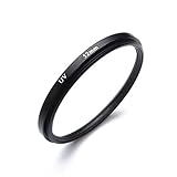 Los filtros UV son adecuados tanto para películas en negro como en color bajo luz solar brillante, que podrían usarse para limitar la luz UV y también como protector de lente