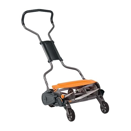 Fiskars 18-Inch Manual Reel Mower