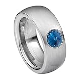 Solitärringe gehören zu den jungen Klassikern des Damenschmuck. In der Ringschiene funkelt der Stein je nach Brillanz in montana, tiefblau bis dunkelblau.
