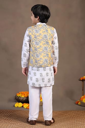 Image of Fashion Dream Boy's Cotton Blend Printed Kurta Pyjama And Jacket Set|Kurta And Payjama Set