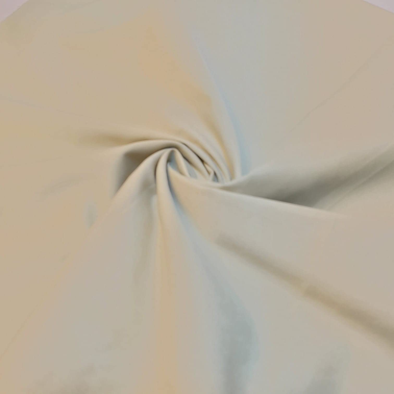 Plain/Solid Dyed Polycotton Dress Craft Fabric Material 45", 112 cm Wide Sold As 1 Meter Pre