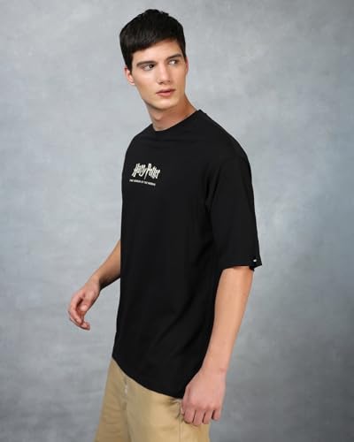 Image of Bewakoof Official Harry Potter Merchandise Men's 100% Cotton 220 GSM Graphic Print Oversized Fit Round Neck T-Shirt
