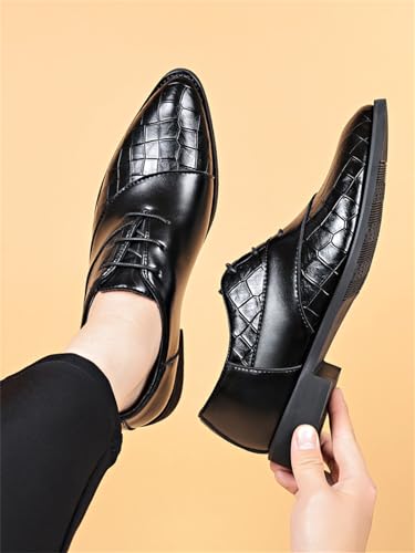 Image of Men's Trendy Dress Shoes Business Formal Lace-up Oxfords Modern Casual Derby Shoes