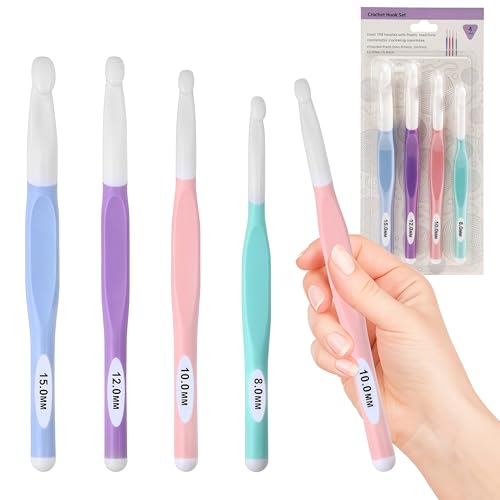 Large Sizes Crochet Hooks 8mm, 10mm, 12mm, 15mm Rubber Handle Crochet Hook 4PCS- Ergonomic Handle Crochet Hooks Weaving Tools for Knitting Blankets, Shawl and Carpet (Multicolor 4pcs)