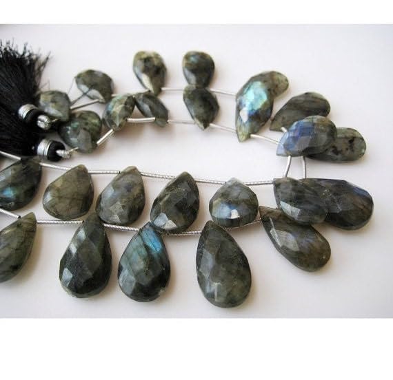 Labradorite naturelle en perles briolettes facettées de qualité supérieure pour bijoux