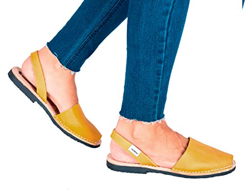 Image of Norkinas Women's Flat, Handmade, Eco-Friendly Avarcas