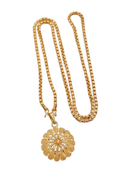 Golden Elegance: Timeless Round-Shaped Imitation Jewelry Pendant-image-2