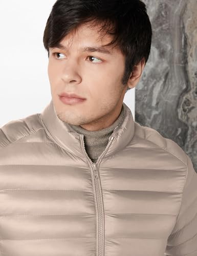 Image of Amazon Brand - Symbol Men's 100% Nylon Lightweight Quilted Winter Jacket | Regular Fit (Available in Plus Sizes)