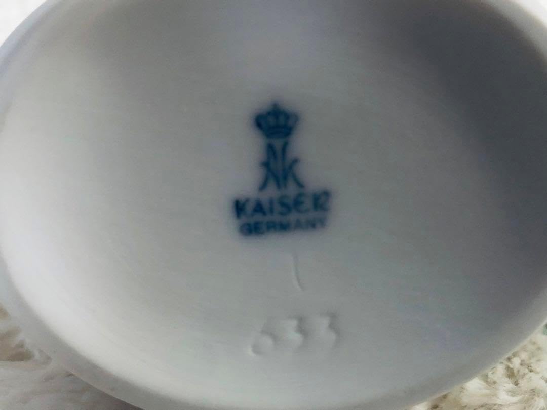 カイザー花瓶 高い芸術性 西ドイツ製Ak kaiserヴィンテージ陶器の白い