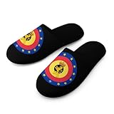 【Respirant】 Chaussons pour hommes avec bout fermé et col à talon bas, faciles à mettre et à enlever au réveil le matin. Les pantoufles confortables en mousse à mémoire de forme pour hommes sont fabriquées à partir d'une texture en mélange de coton de qualité supérieure avec une tige en tricot gaufré conçue pour garder vos orteils respirants. Pantoufles de chambre pour hommes confortables et mains libres.
