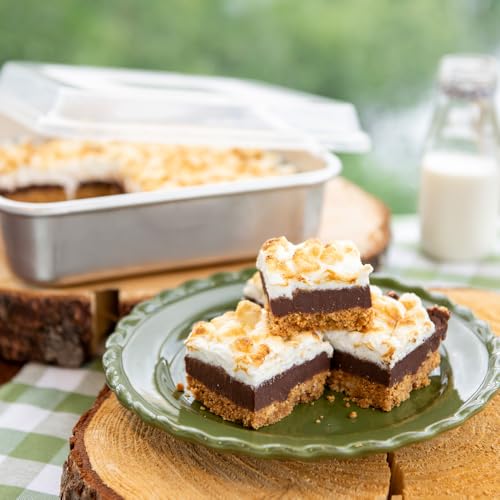 Image of Nordic Ware Natural Aluminum Commercial Square Cake Pan with Lid, Exterior 9.88 x 9.88 Inches