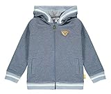 Die lockere Passform schenkt Bewegungsfreiheit