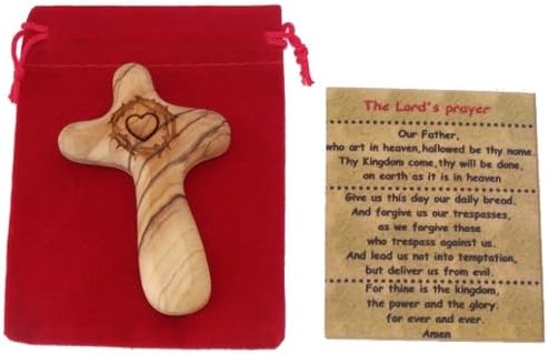 Vista 6 de No Greater Love... Cruz reconfortante de madera de olivo grabada con corona de espinas y paquete de corazón de nuestro señor. Viene con caja