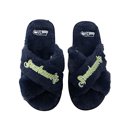 Image of FOCO Womens NFL Team Script Wordmark Fuzzy Cross Slide Slippers