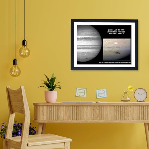 Affiche encadrée Jupiter Impact Hubble décoration murale espace Medium - 2
