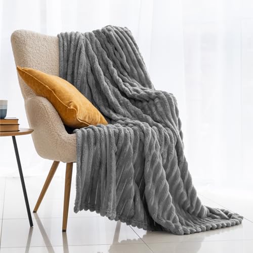Dreamzie Kuscheldecke Flauschig, Fleecedecke 150x200 cm, Flanell Sofadecke, Weiche Warme Decken Für Bett und Couch, Dunkelgrau Blanket