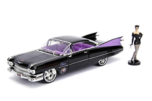 Jada Toys 253255006 DC Comics Bombshells, 1959 Cadillac, samochodzik zabawkowy z Die-cast, drzwi, bagażnik i maskę silnika do otwierania, wraz z figurką Catwoman, skala 1:24, czarny/fioletowy