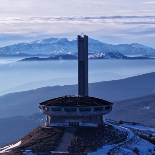 Tra brutalismo e meraviglie: viaggio da Sofia in Bulgaria