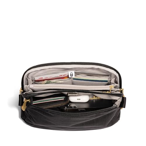 Image of Baggallini Coastal Flip Lock Crossbody