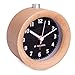 Produktbild Navaris Analog Holz Wecker mit Snooze - Retro Uhr Rund mit Ziffernblatt in Schwarz Alarm Licht - Leise Tischuhr ohne Ticken - Naturholz in Hellbraun