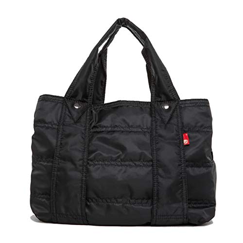 ナイロンのトートバッグ