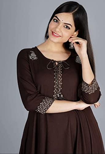 Image of Women's Rayon Golden Flroal Printed Anarkali Kurti
