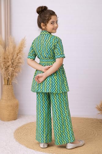 Image of Fashion Dream Girl's Cotton Blend Printed Co-ord Set|Clothing Set|Combo Set|Casual Wear|Coordinate Outfit for Girls|Two-Piece Set