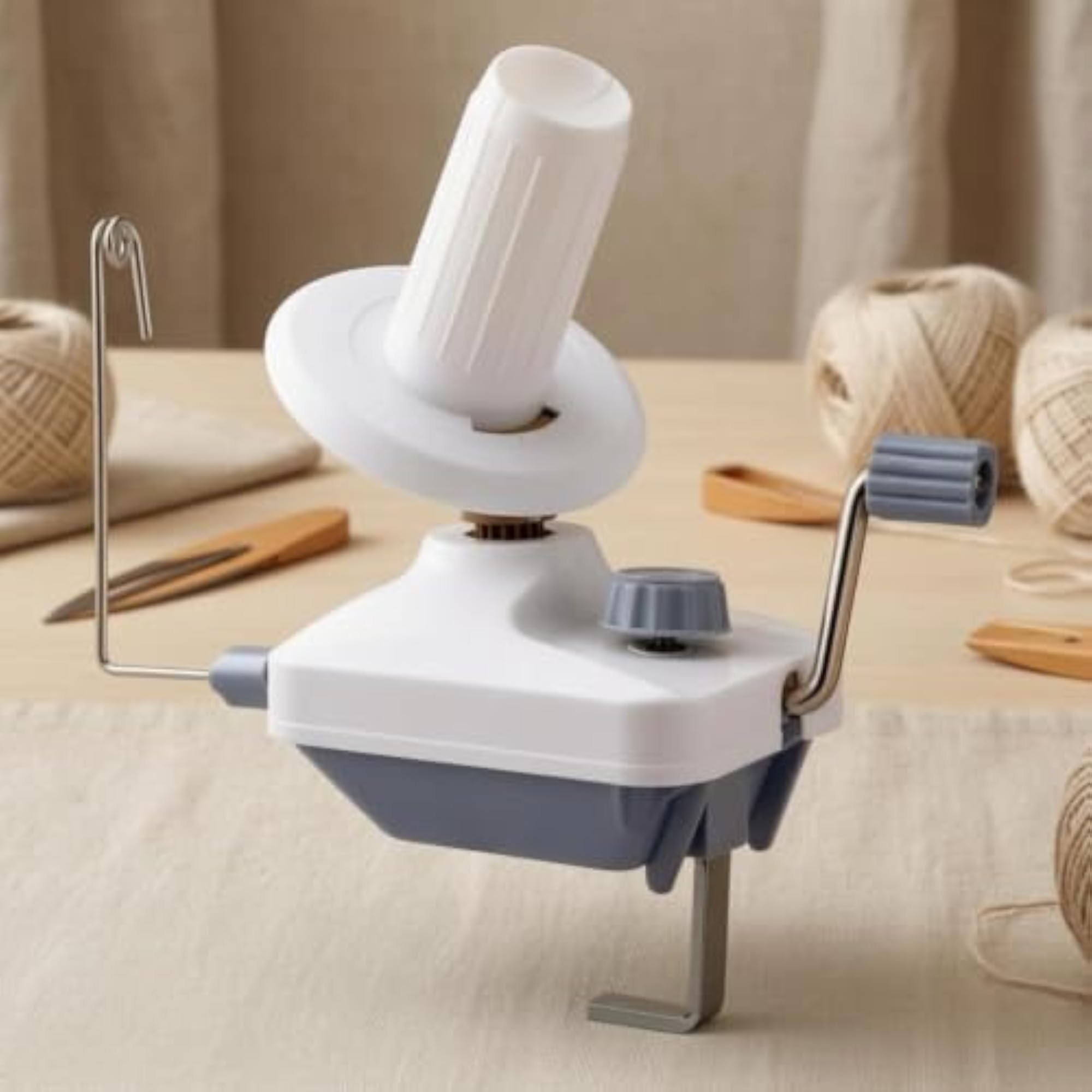 Hand-Crank Yarn Ball Winder with Tabletop Clamp
